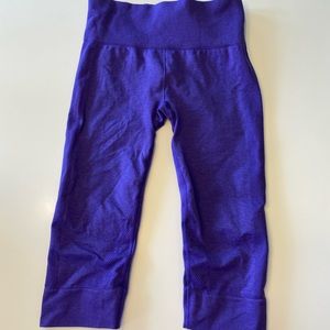 Lululemon Seamlessly Street Crop Purple